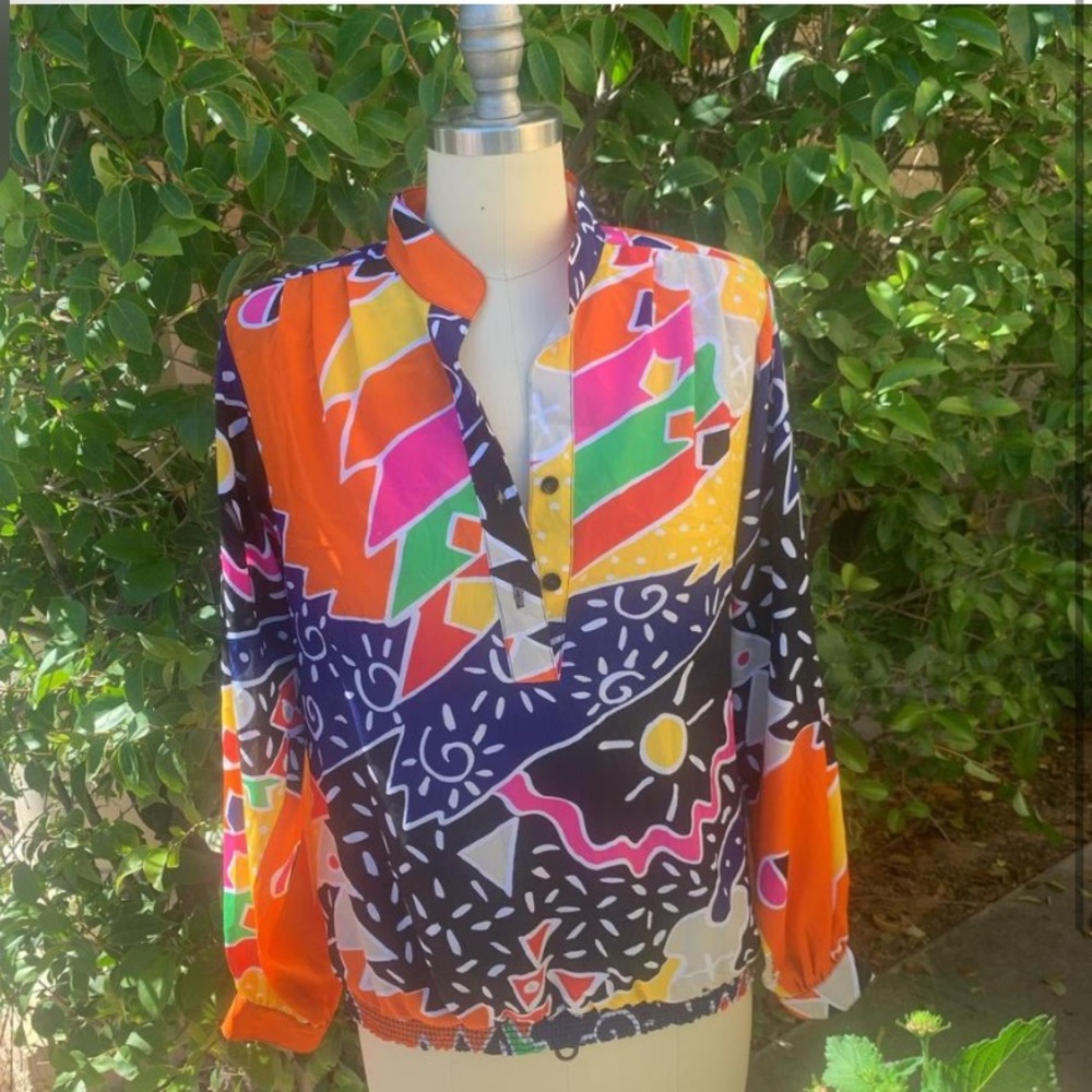 Vintage 80’s shirt 🌈